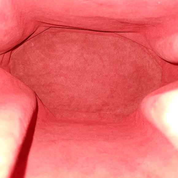 ✅✅✅SOLD✅✅✅ AUTHENTIC LOUIS VUITTON SAC DE'PAULE IN EPI RED - Picture 14 of 15